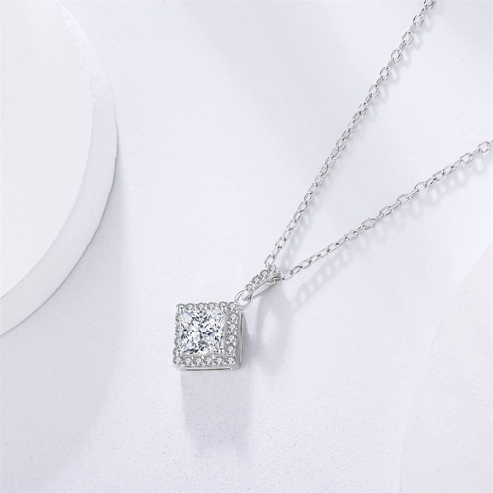 Wholesale  Moissanite Pendant Necklace VVS1 1.0 Carats 0084