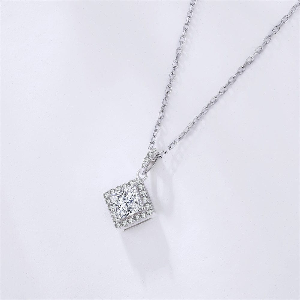 Wholesale  Moissanite Pendant Necklace VVS1 1.0 Carats 0084