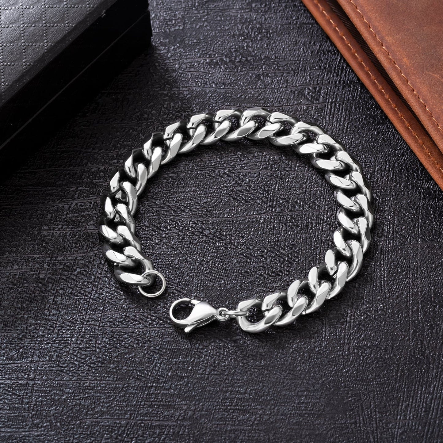 Wholesale Curb Cuban Chain Bracelets 10mm in White Gold/18K Gold