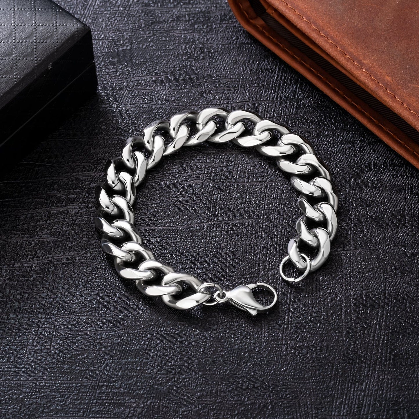 Wholesale Curb Cuban Chain Bracelets 12mm in White Gold/18K Gold