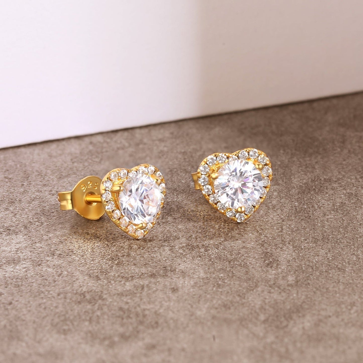 Heart-shaped Stud Earrings CZ Stone in 14K Gold / White Gold