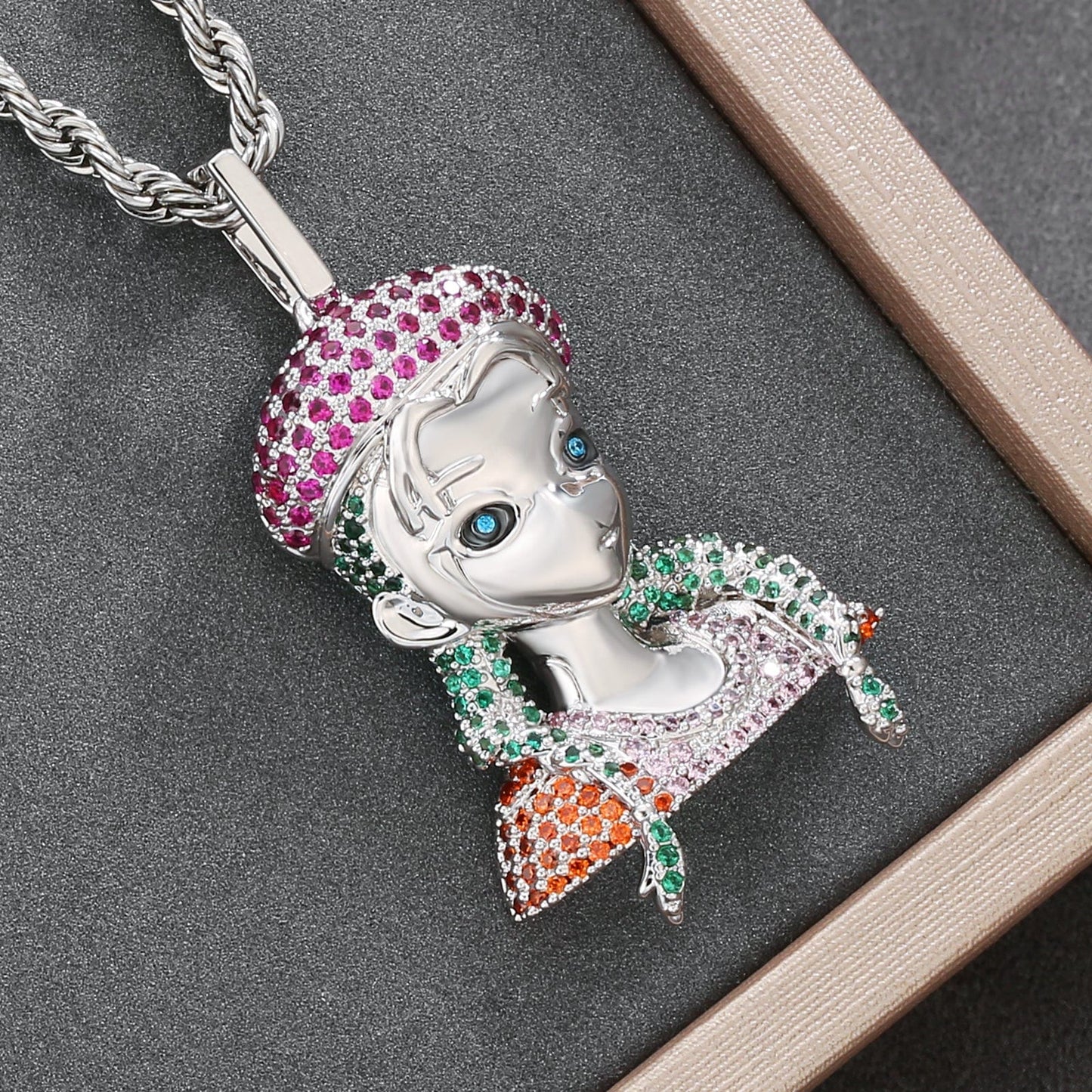 Whlosale Pendant Anime Girl in White Gold