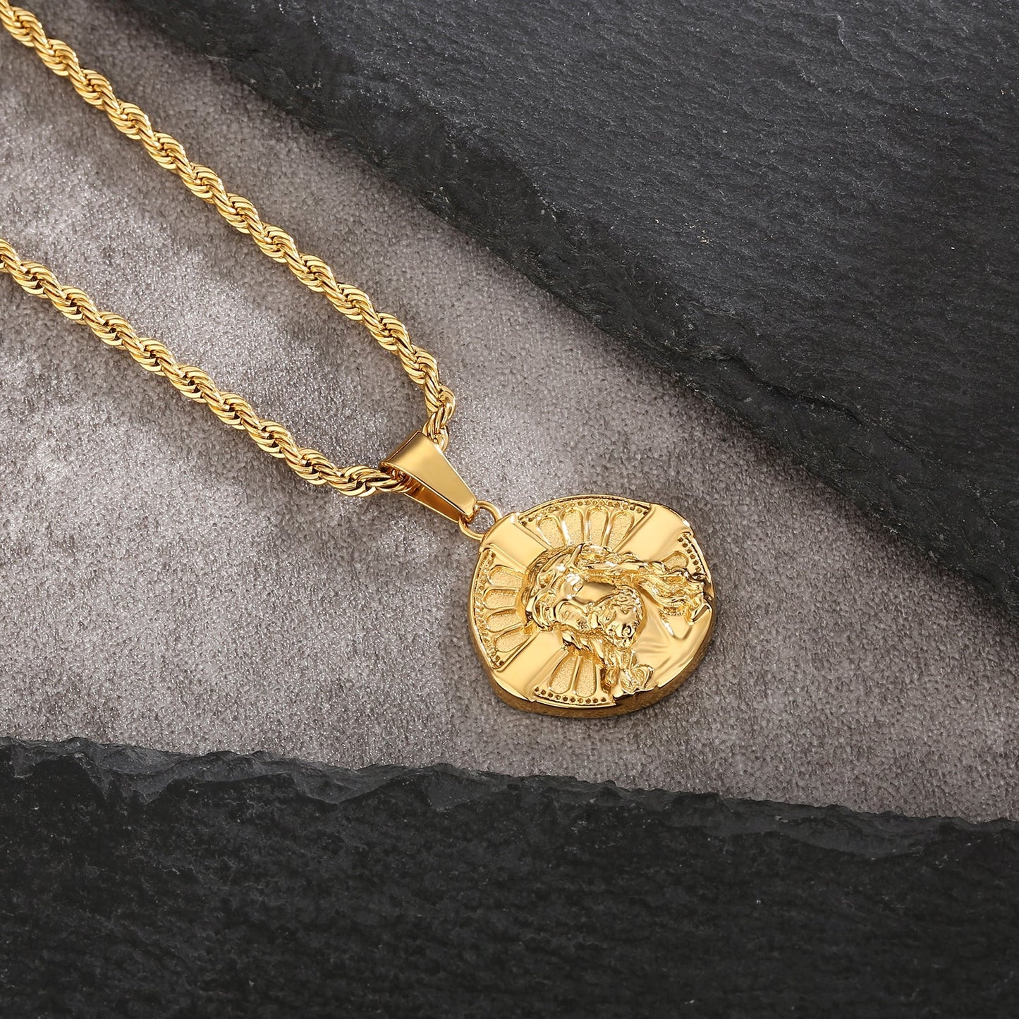 Wholesale Jesus on Cross Gold Coin Pendant Necklace with Rope Chain for Men