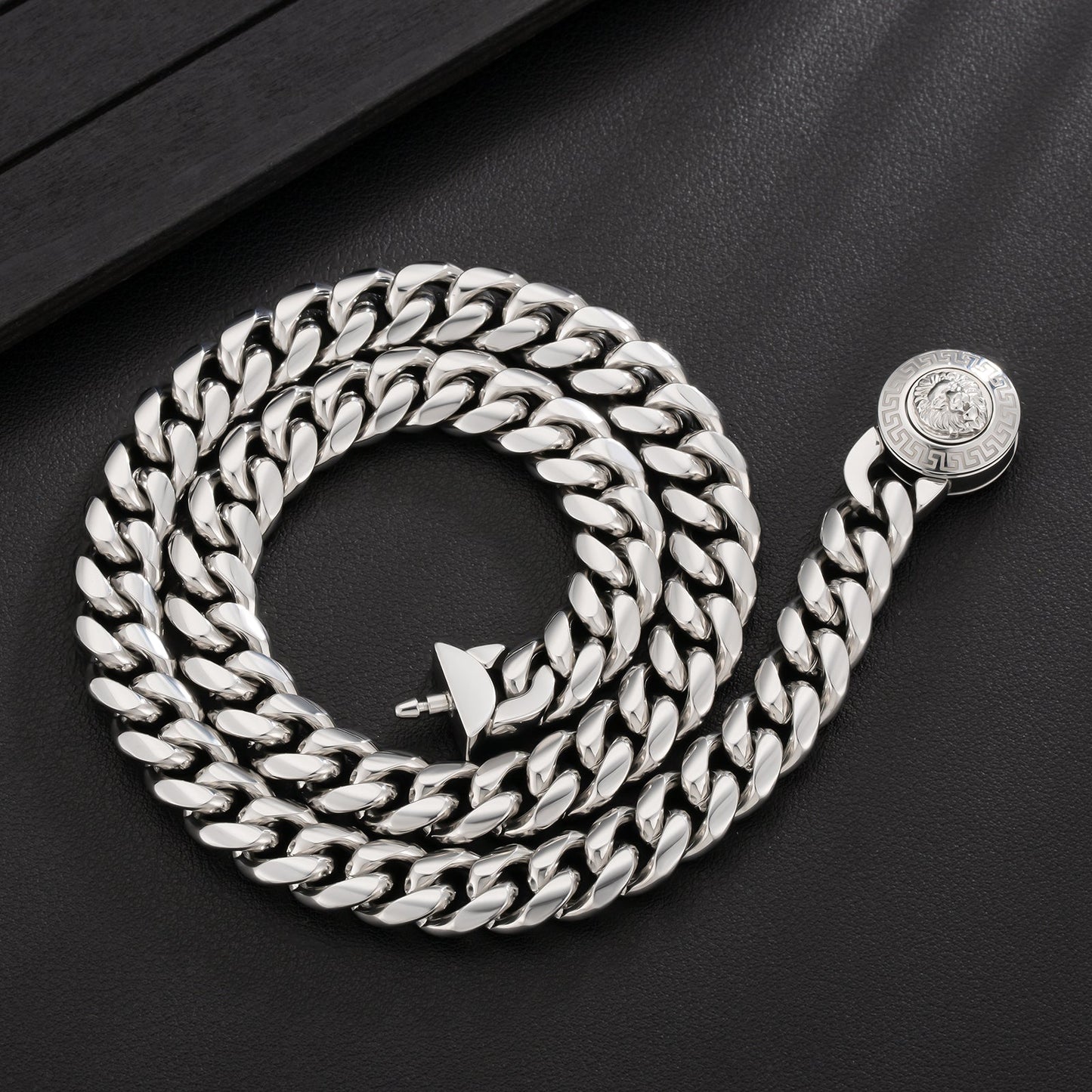 12mm Lion Button Clasp Miami Cuban Link Chain